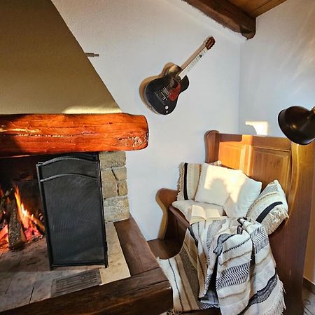 Studio Apartment Cami - Cottage With A Soul Gracisce Exterior foto
