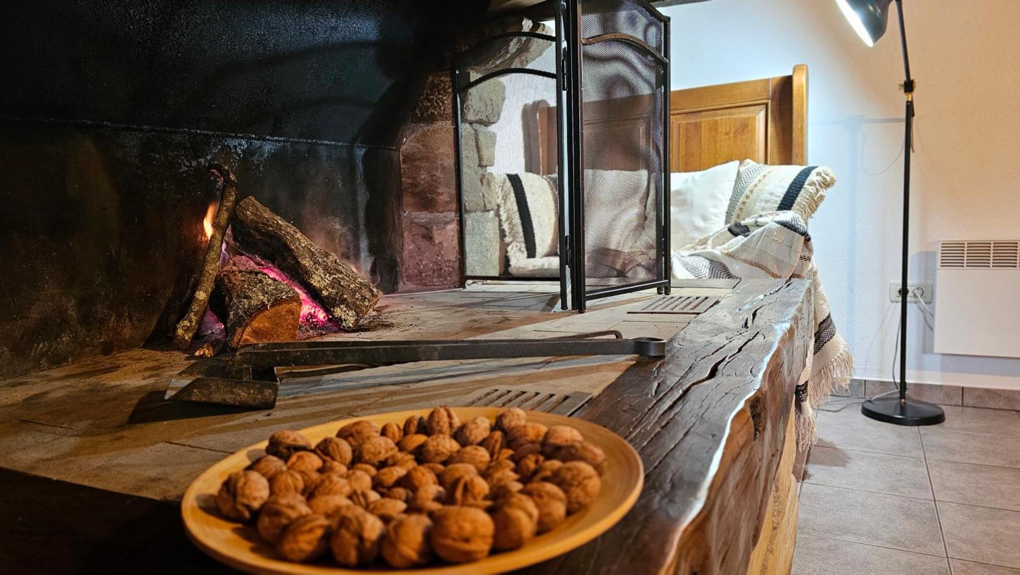 Studio Apartment Cami - Cottage With A Soul Gracisce Exterior foto
